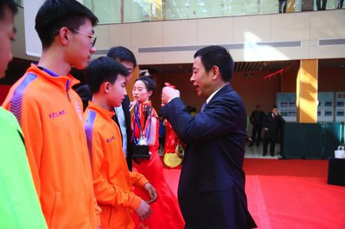 2019年北京市青少年校园足球工作推进会暨2018年京少联赛颁奖会举行